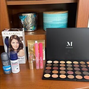 Morphe Eyeshadow Palette - Makeup Bundle